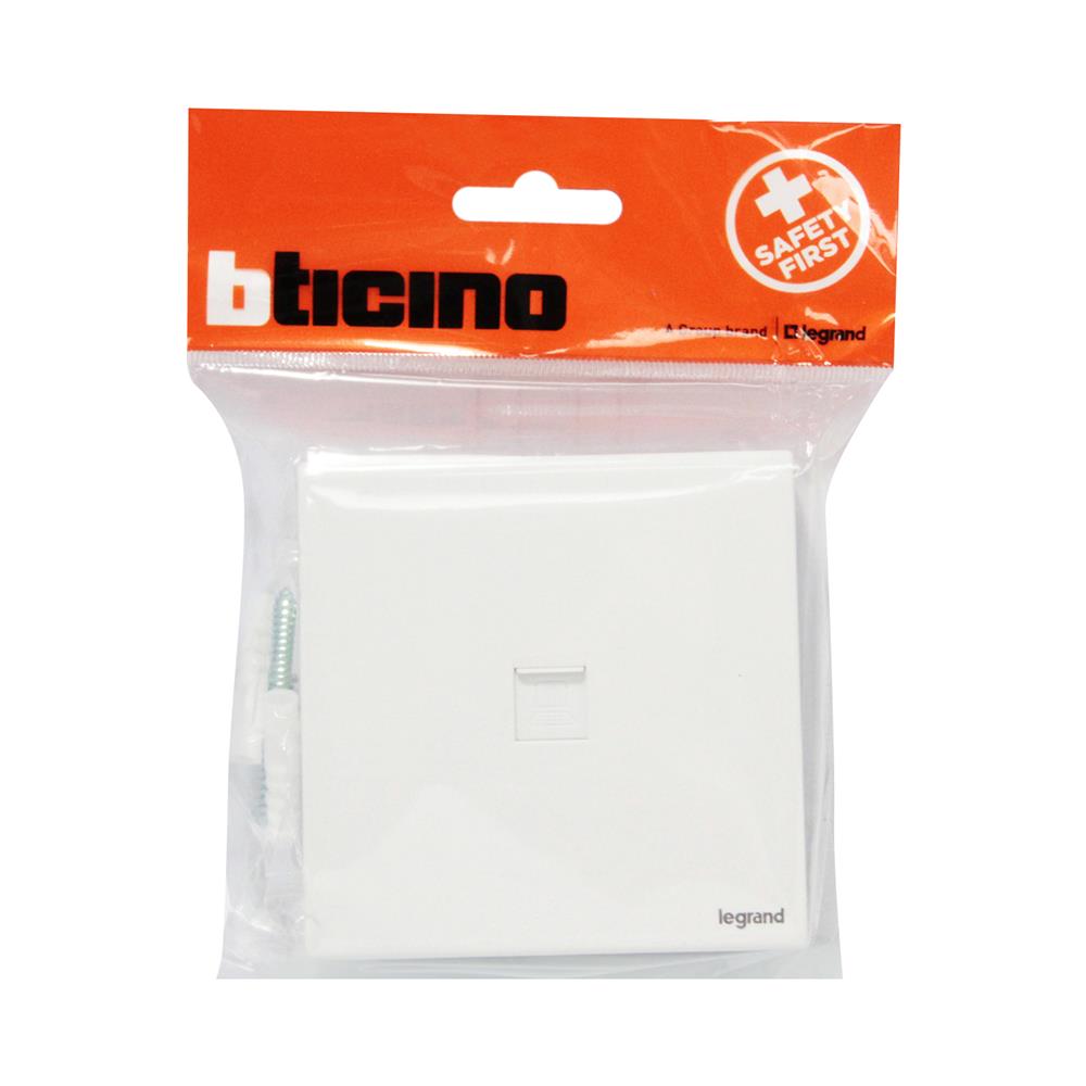 ชุดเต้ารับคอมพิวเตอร์ CAT 5E BTICINO SMR P50303N สีขาว