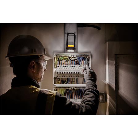 ไฟ LED ส่องทำงานแบบพกพา DEWALT DCL182 5 โวลต์_5