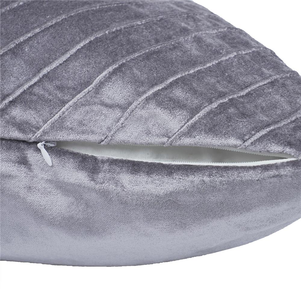 หมอนอิง HOME LIVING STYLE DORA 18X18 นิ้ว สีเทา