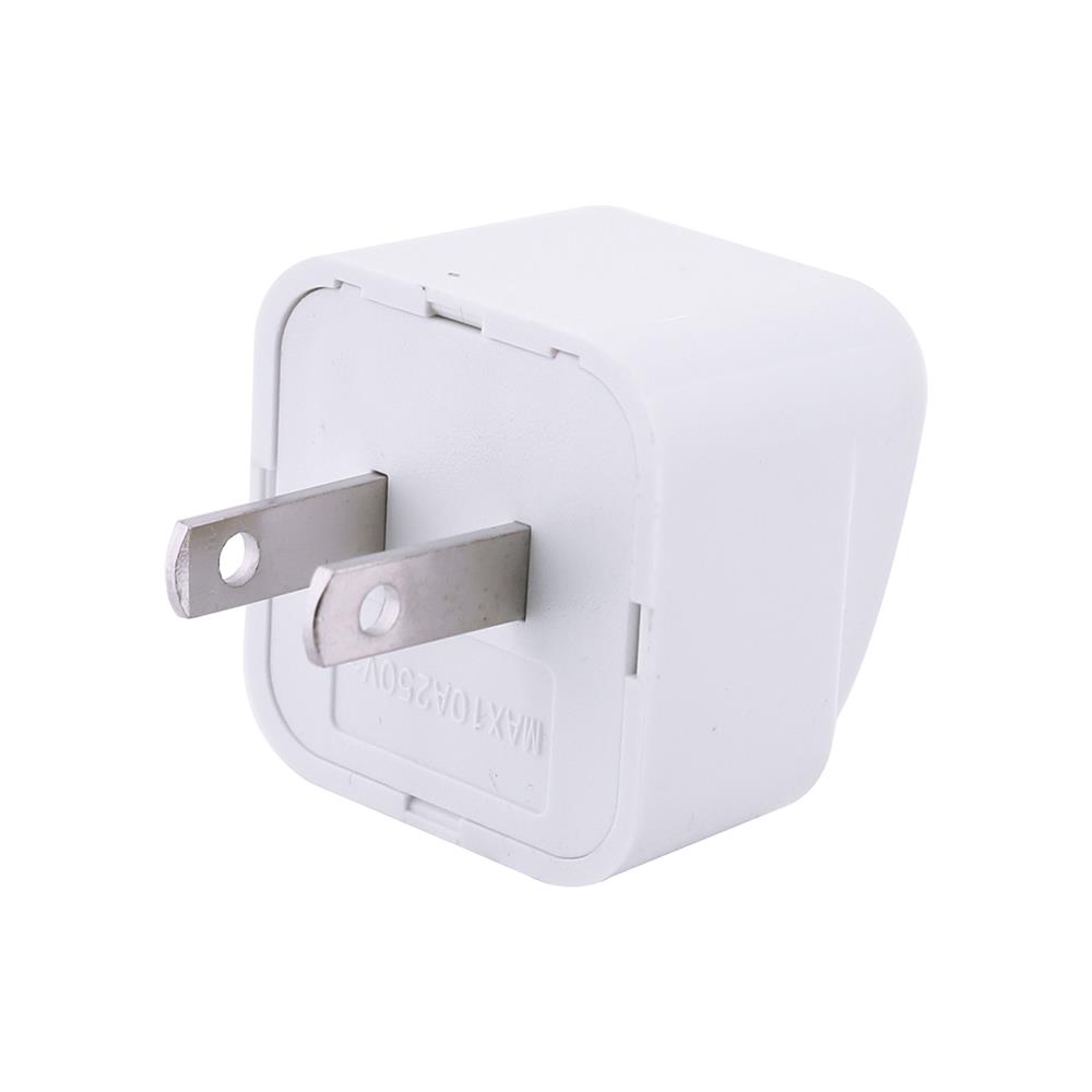 ปลั๊กแปลง 2 ขาแบน TOSHINO CO-7B สีขาว