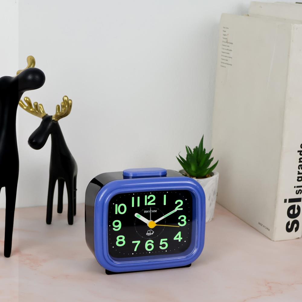 นาฬิกาปลุกพลาสติก RHYTHM 4RA888-R04 4.5 นิ้ว สีฟ้า