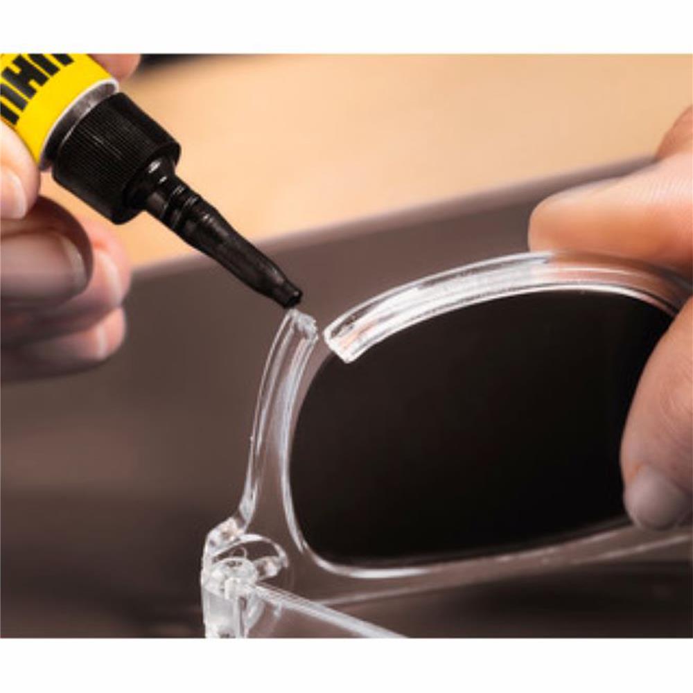 กาวพลังช้าง UHU SUPER GLUE ULTRA FAST CONTROL 3 ก.