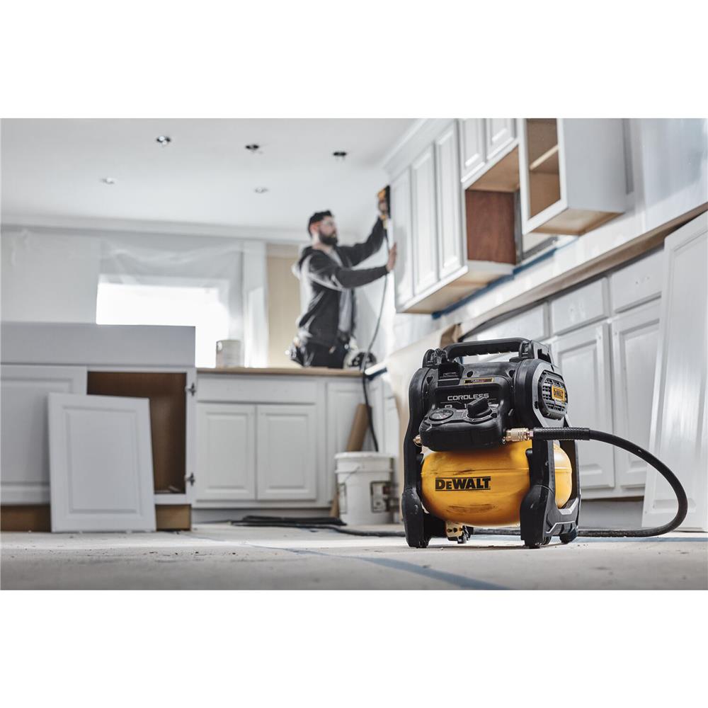 ปั๊มลมไร้สาย (ไม่รวมแบตเตอรี่) DEWALT DCC1020N-KR 10 ลิตร