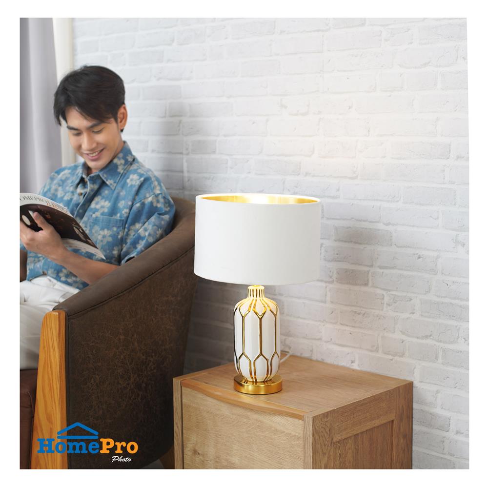 ไฟตั้งโต๊ะ CARINI F4675 สีขาว/ทอง