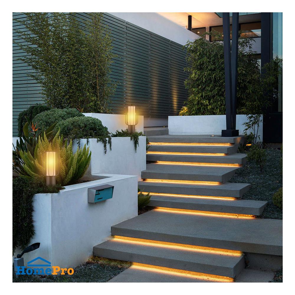 ไฟหัวเสา L&E 36-01934 สีดำ