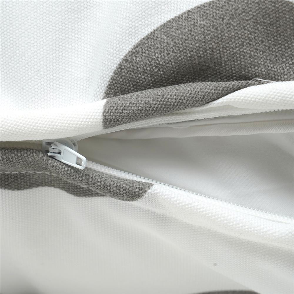 หมอนอิง HOME LIVING STYLE DOTTA 24X24 นิ้ว สีเทา