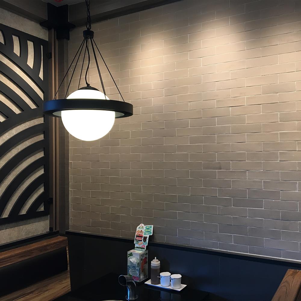 กระเบื้องดินเผา 2x8 นิ้ว KENZAI เอ็กทรูด ไทล์ ชาร์โคล 0.83 ตร.ม.