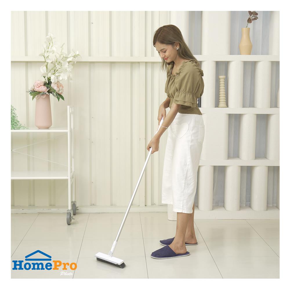 แปรงทำความสะอาดพื้นด้ามยาว ACCO NAMI