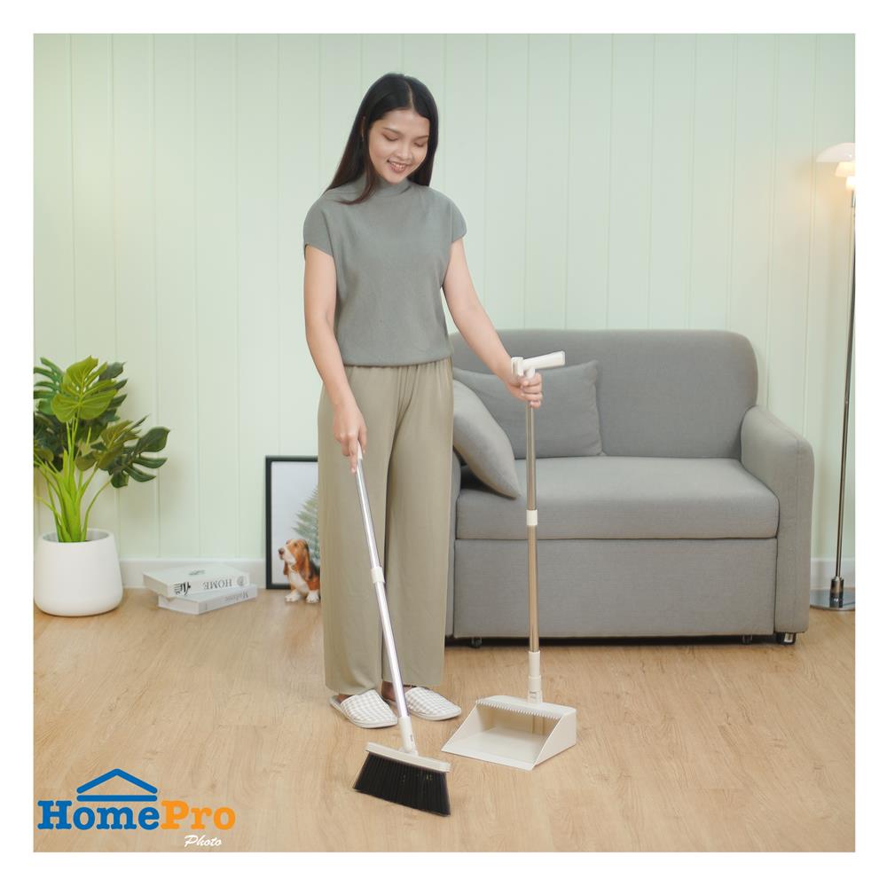 ชุดไม้กวาดที่โกยผงพร้อมยางไล่น้ำ 3IN1 ACCO NAMI สีเบจ