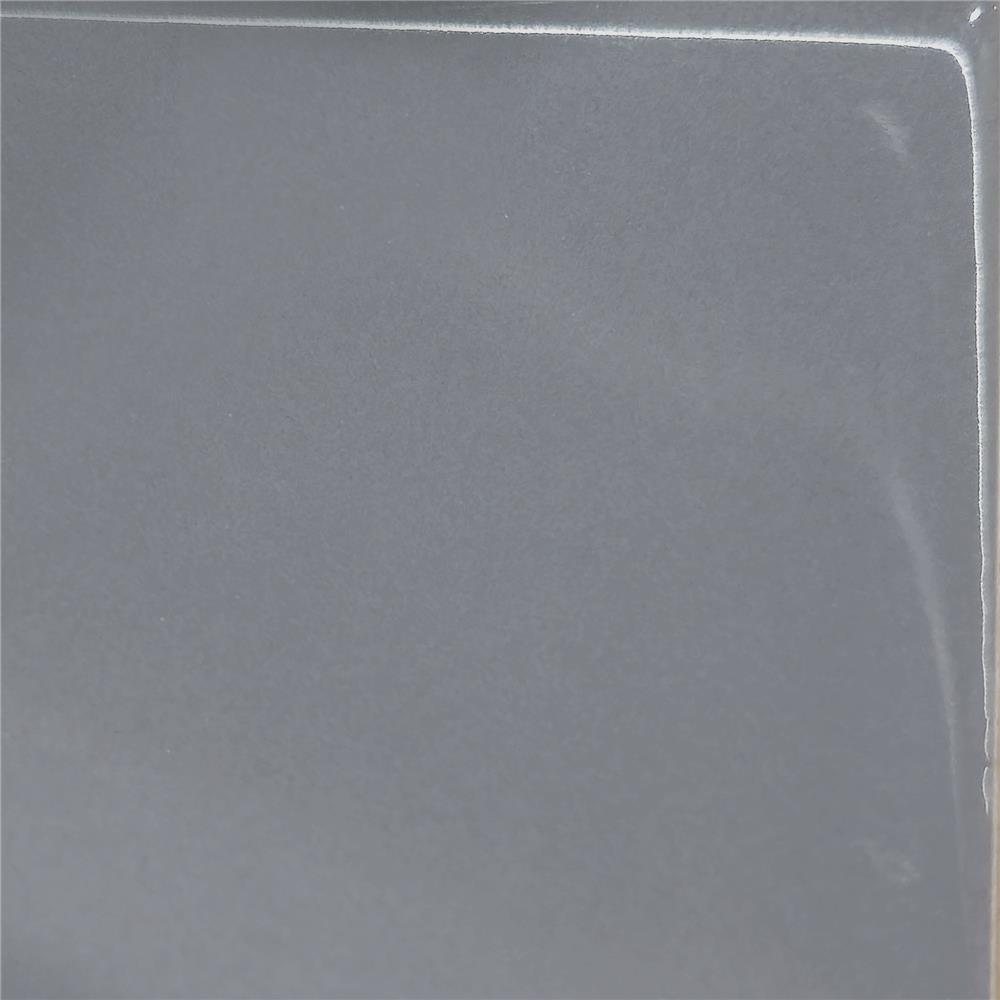 กระเบื้องผนัง 10x30 ซม. TARA กลอสซี่ เทาเข้ม A 0.99 ตร.ม.