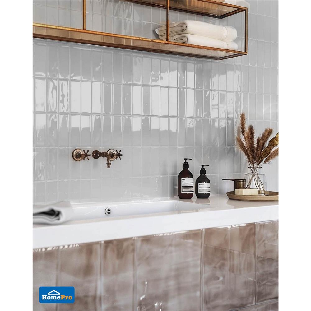 กระเบื้องผนัง 10x30 ซม. TARA กลอสซี่ เทาอ่อน A 0.99 ตร.ม.