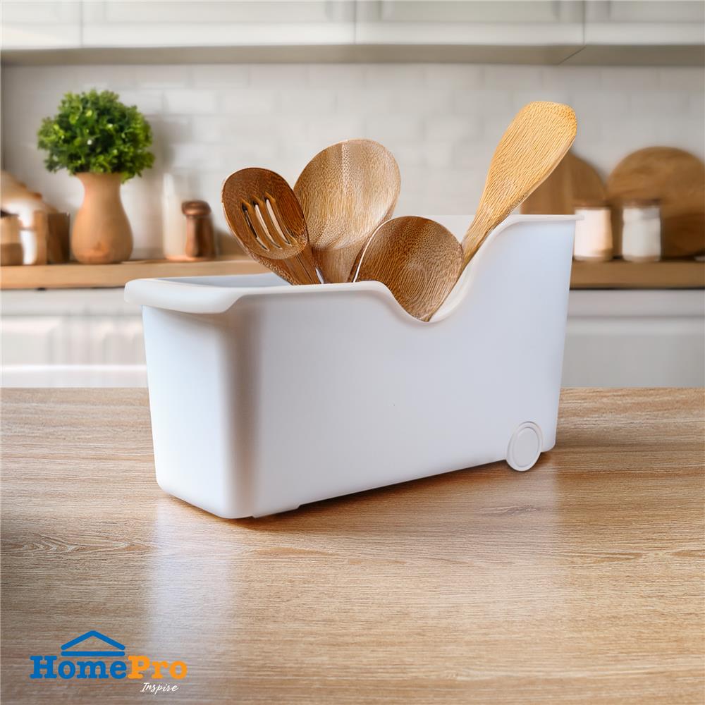 กล่องเก็บของในครัวมีล้อ KECH IVORY SIZE M สีขาว