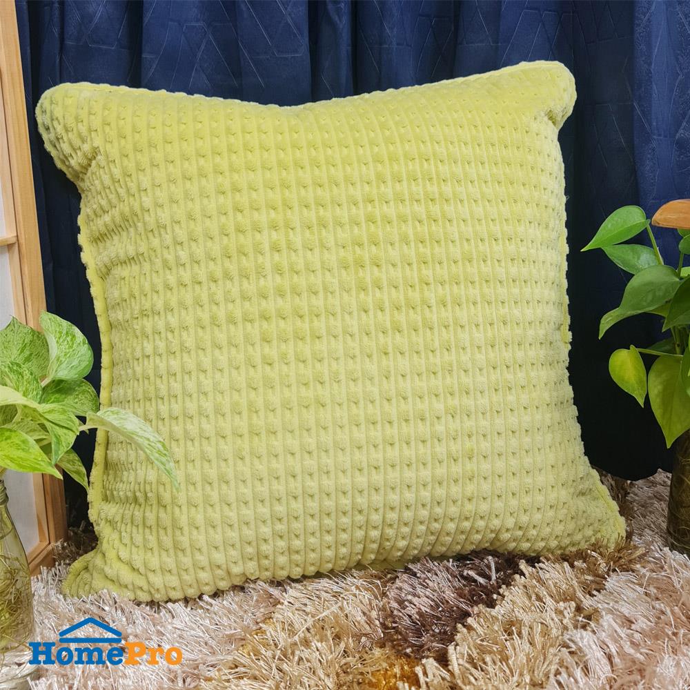 หมอนอิง HOME LIVING STYLE JOLIE 18X18 นิ้ว สีเขียว