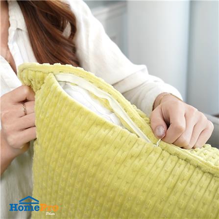 หมอนอิง HOME LIVING STYLE JOLIE 18X18 นิ้ว สีเขียว_6