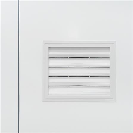 ประตูห้องน้ำ UPVC AZLE GROOVE P2 เกล็ดล่าง 70X200 ซม. สีขาว เจาะลูกบิด_2