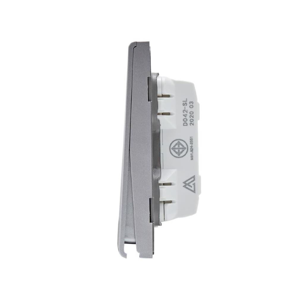 ชุดสวิตซ์ 2 ทาง 4 ช่อง SAHN D042-SL สีเงิน