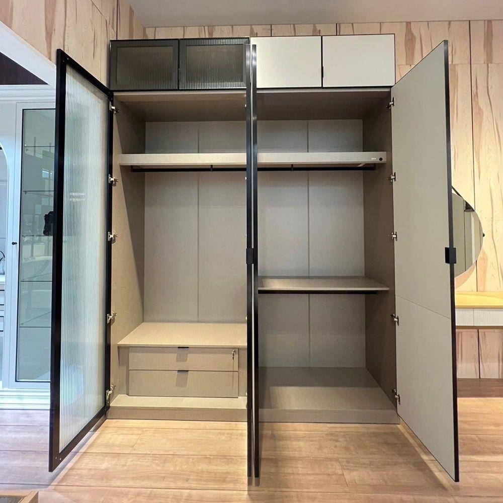 ตู้เสื้อผ้า 4 บานเปิด SB FURNITURE WHIZ 19228156 200 ซม. สี MAGIC GREY