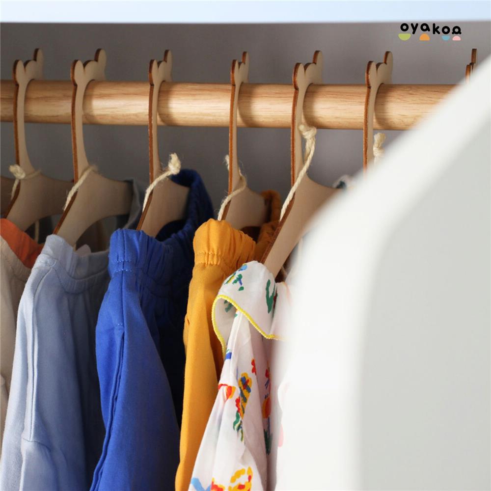 ตู้เสื้อผ้าสำหรับเด็ก 2 บานเปิด OYAKOO CARTER สีขาว/ฟ้า