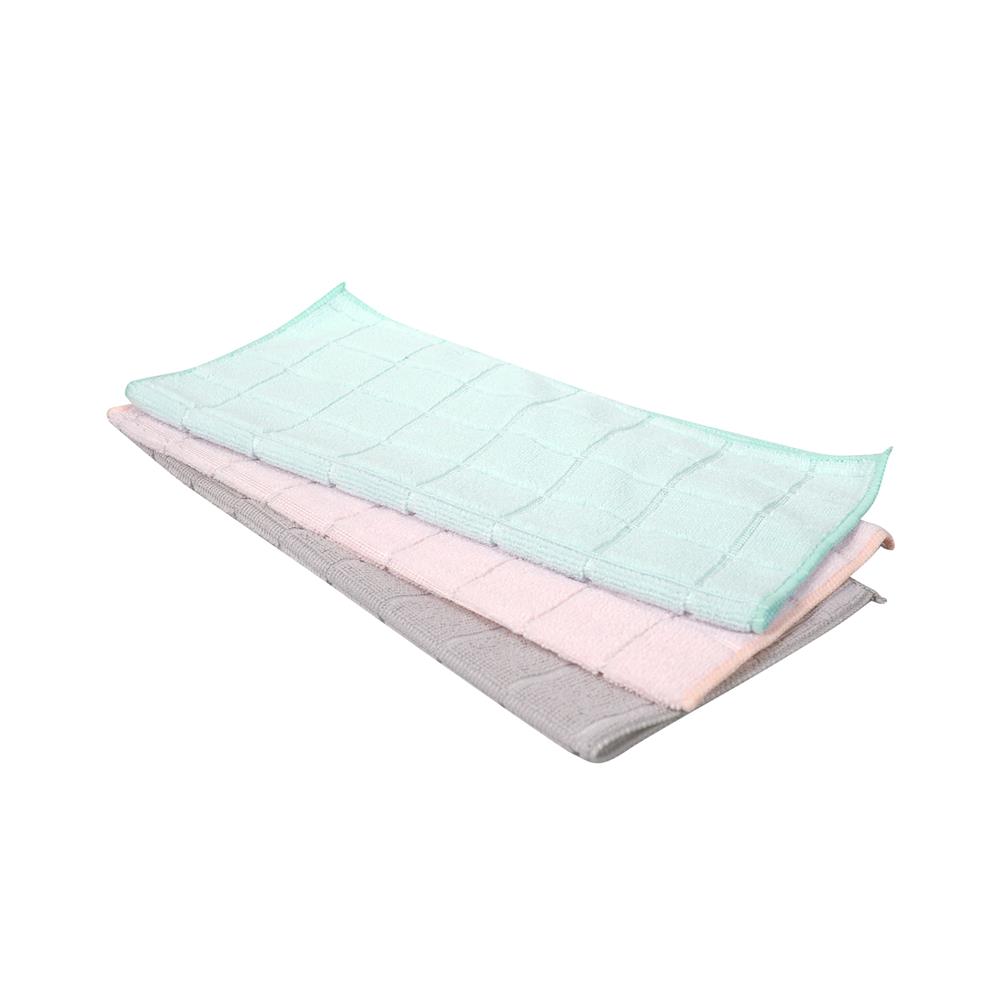 ผ้าไมโครไฟเบอร์ทำความสะอาด ACCO 34x34 ซม. แพ็ก 3 ชิ้น หลากสี