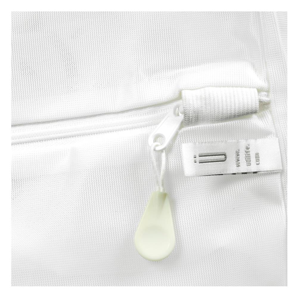 ถุงซักผ้าทรงสามเหลี่ยมเนื้อละเอียด 40x40 ซม. PLIM MESH สีขาว