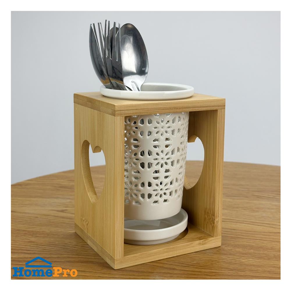 ที่ใส่อุปกรณ์บนโต๊ะอาหาร BAMBOO ลายฉลุ