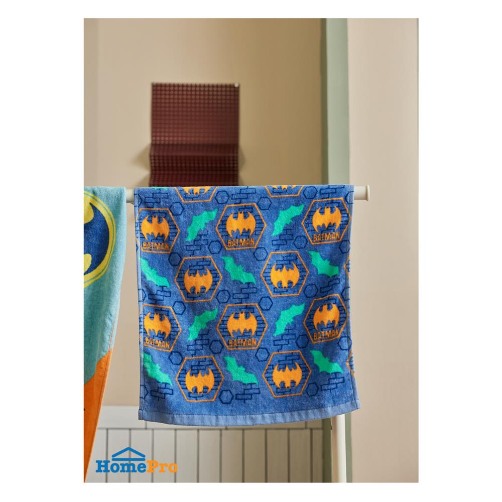 ผ้าขนหนู SATIN PLUS BATMAN 15X30 นิ้ว สีฟ้า