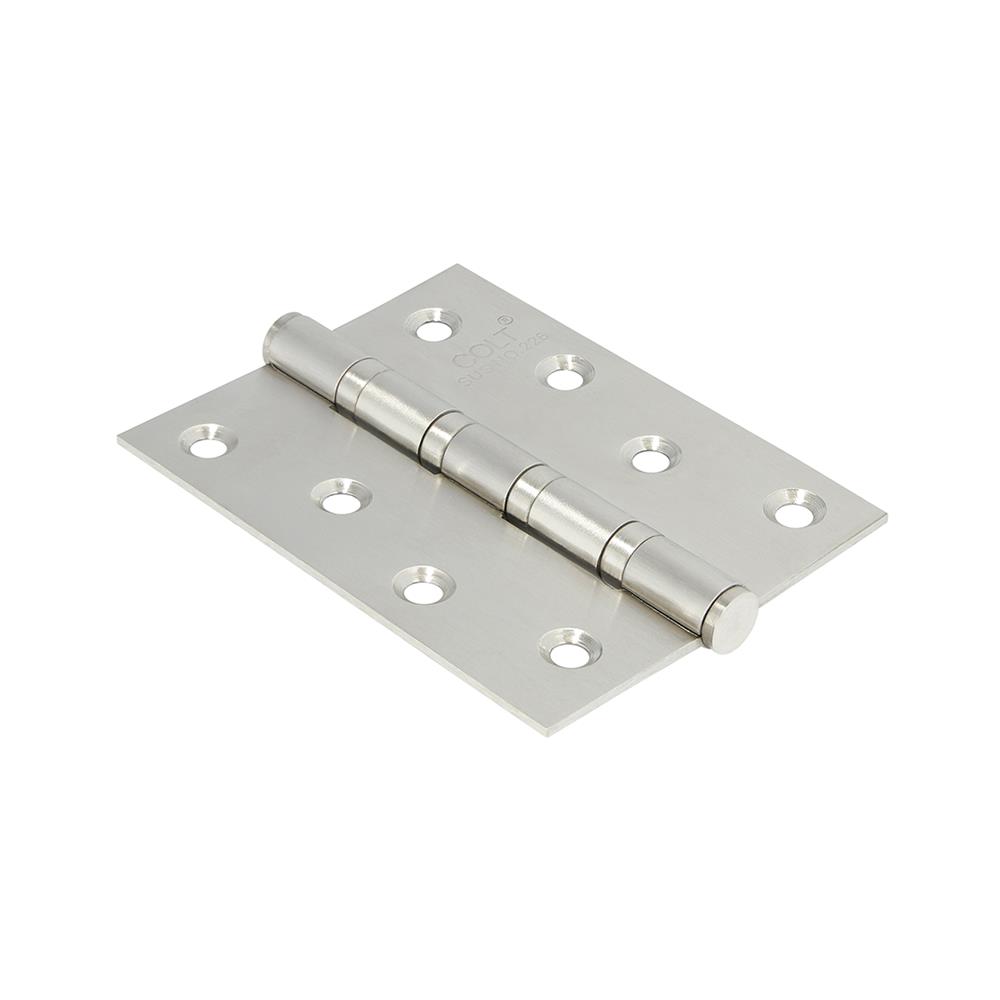 บานพับ 4X3 นิ้ว X 2 มม. COLT 226 สีสเตนเลส แพ็ก 3 ชิ้น