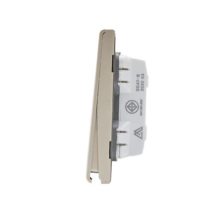 ชุดสวิตซ์ 2 ทาง 4 ช่อง SAHN D042-G สีทอง_3