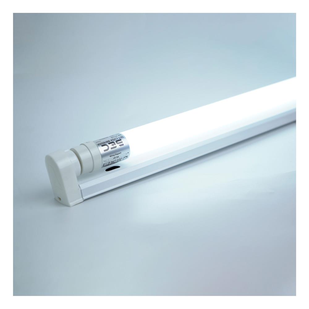 ชุดรางนีออน LED BEC T8 SET-LUGA 9 วัตต์ DAYLIGHT