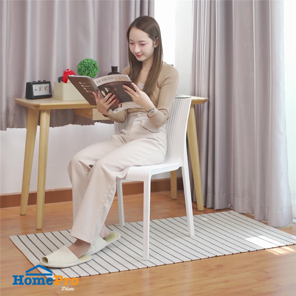 เก้าอี้พลาสติก SPRING PRIM สีขาว