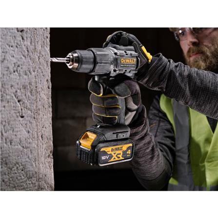สว่านกระแทกไร้สาย (พร้อมแบตเตอรี่) DEWALT DCD100M1T 18 โวลต์ 4 AH_5