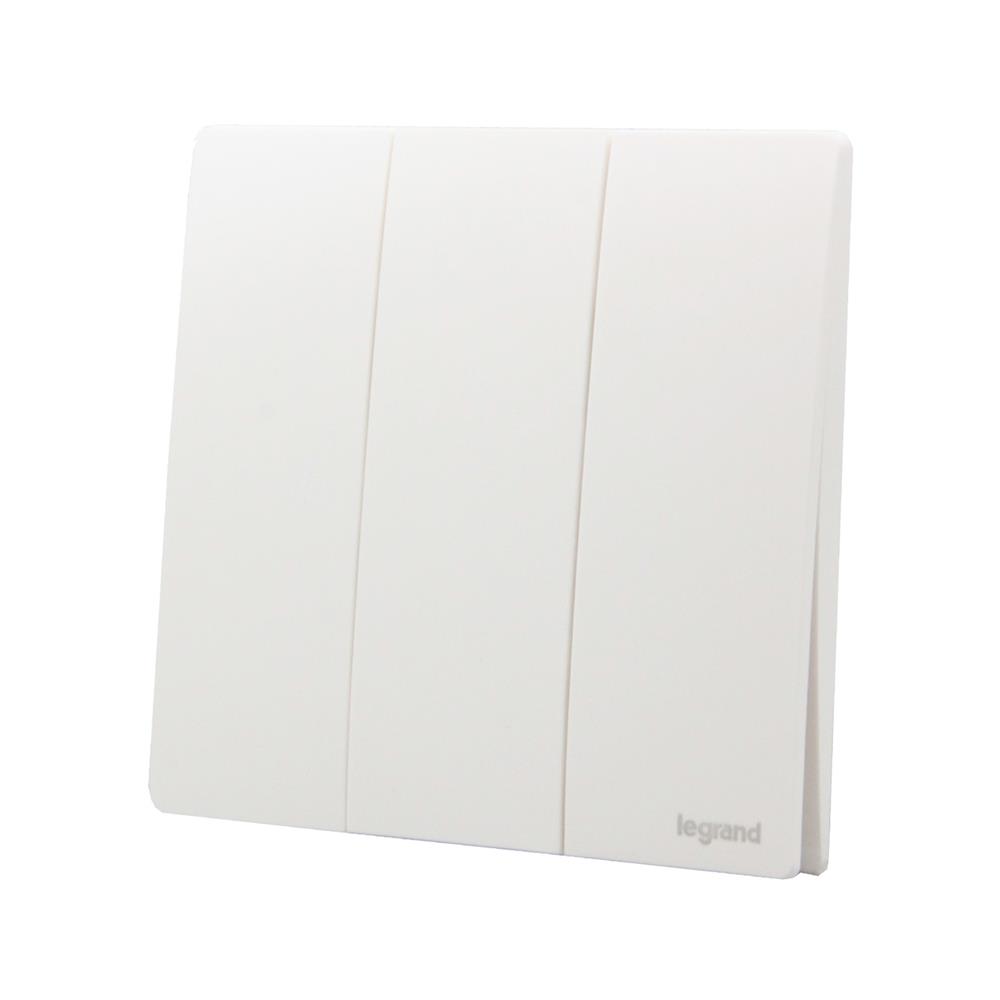 ชุดสวิตช์ 1 ทาง 3 ช่อง BTICINO MALLIA SENSES S281004MW สีขาว