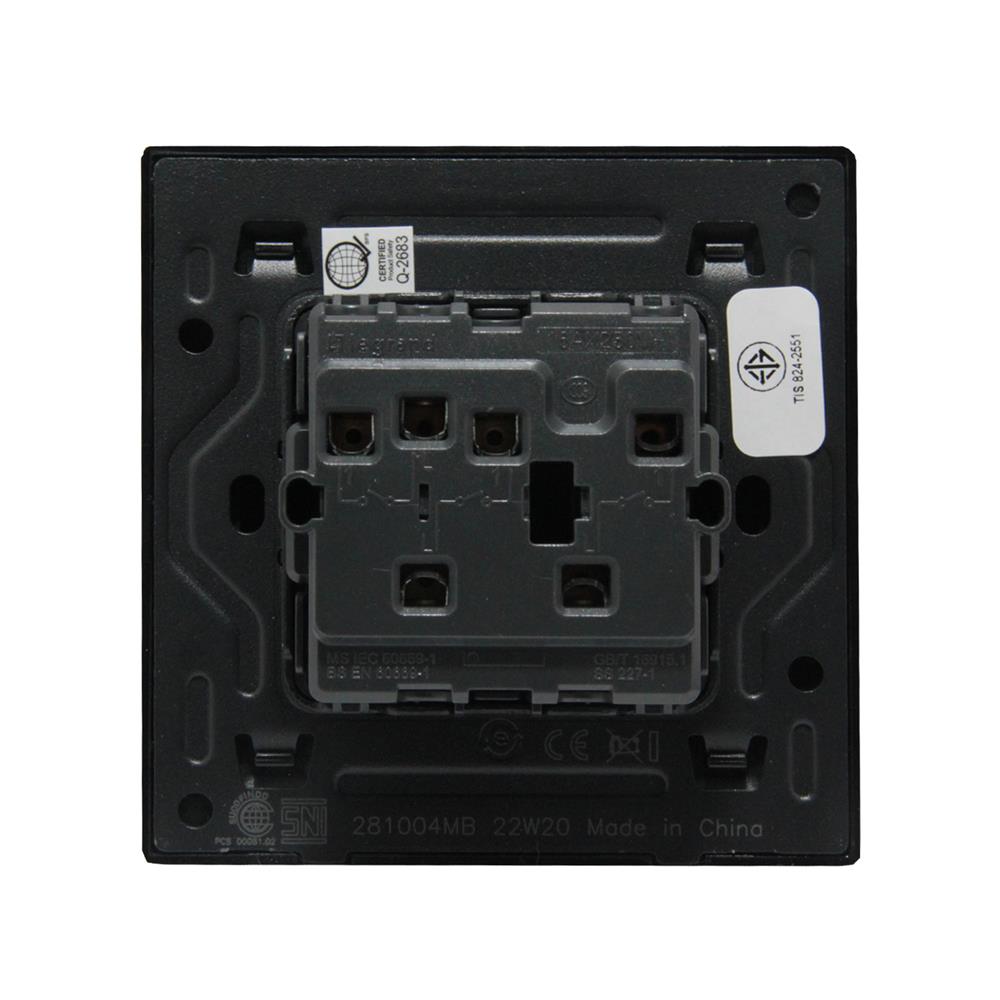 ชุดสวิตช์ 1 ทาง 3 ช่อง BTICINO MALLIA SENSES S281004MB สีดำ