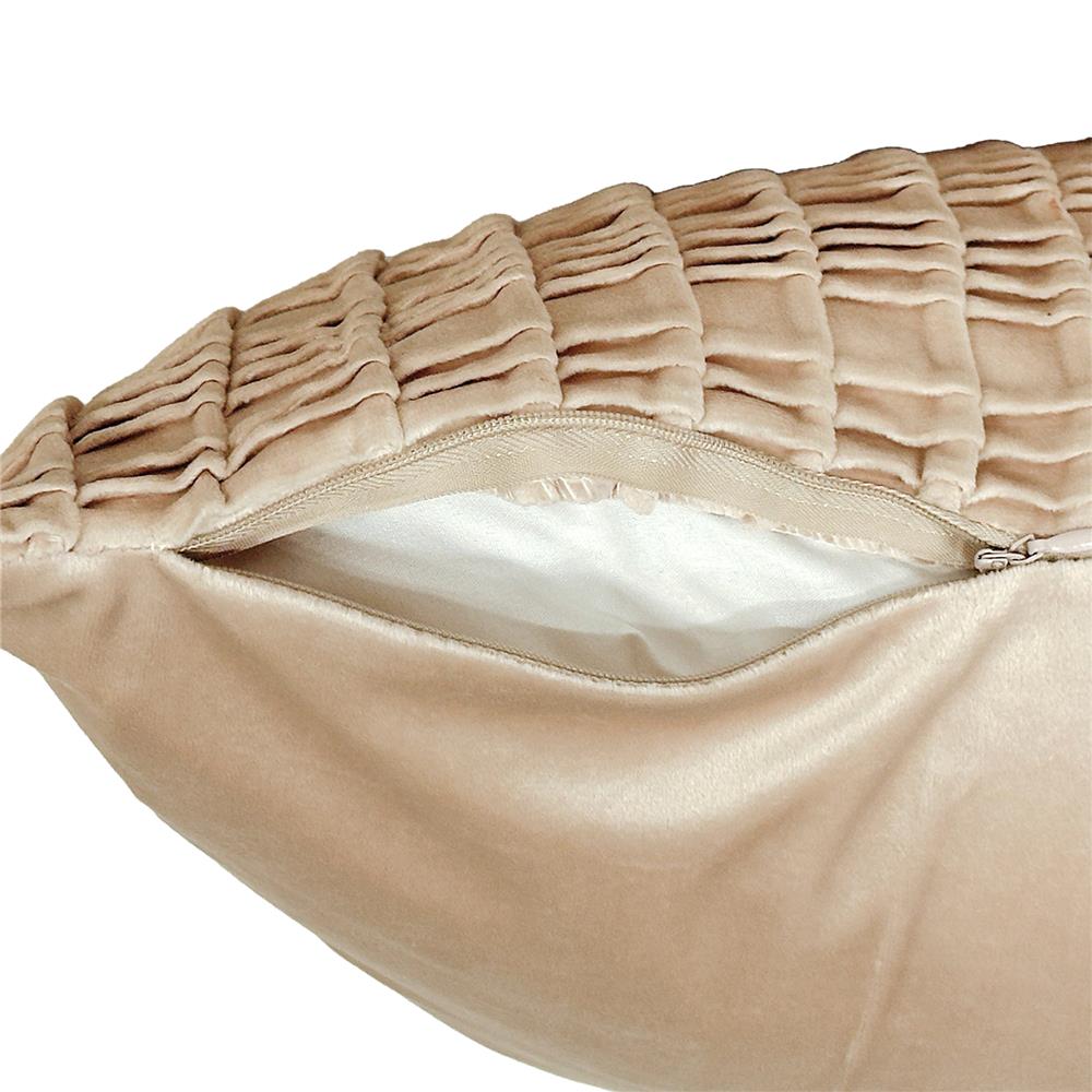 หมอนอิง BENETTA BECCA 18X18 นิ้ว สีครีม