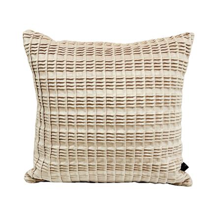 หมอนอิง BENETTA BECCA 18X18 นิ้ว สีครีม