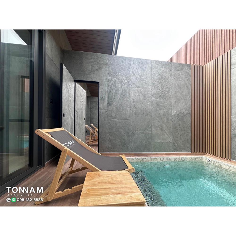 แผ่นตกแต่งผนัง STONE DECOR กรูฟ สโตน เทา 61x122 ซม.