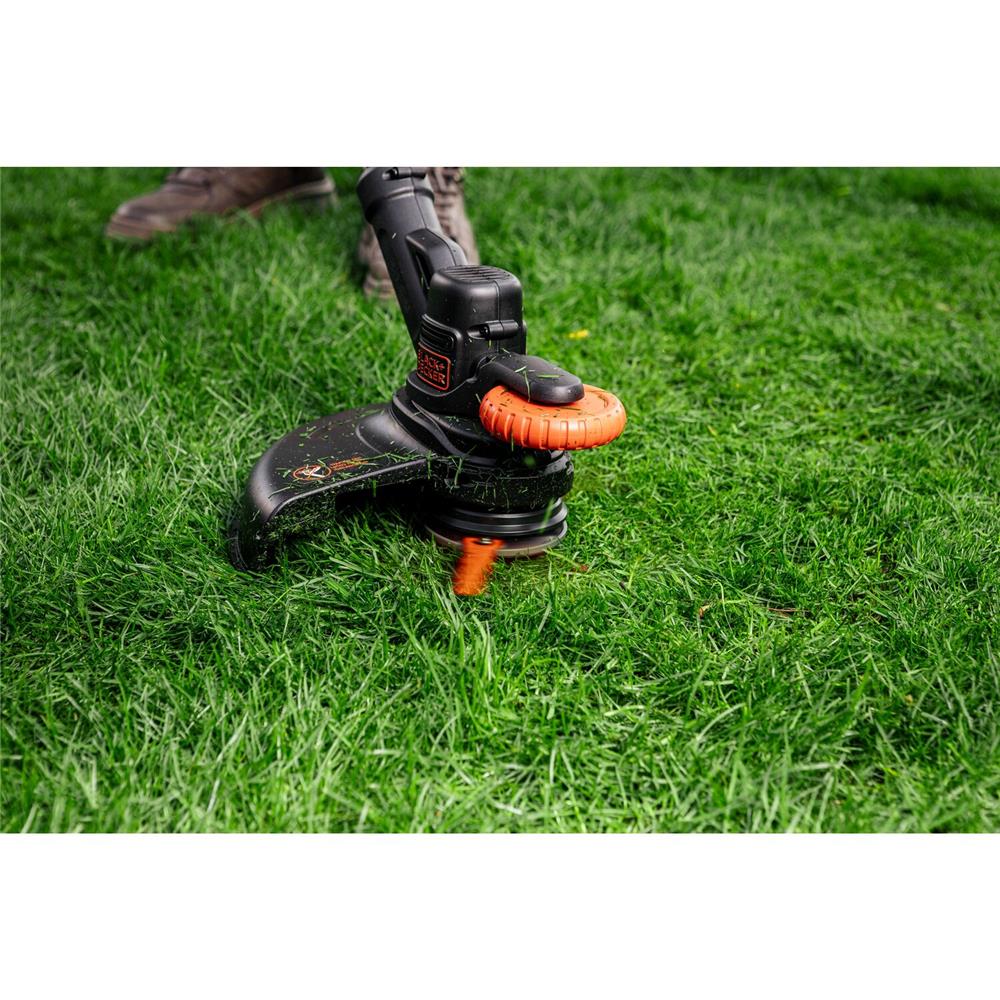 เครื่องเล็มหญ้าไร้สาย (พร้อมแบตเตอรี่) BLACK&DECKER BCBT1820D1-B1 18 โวลต์