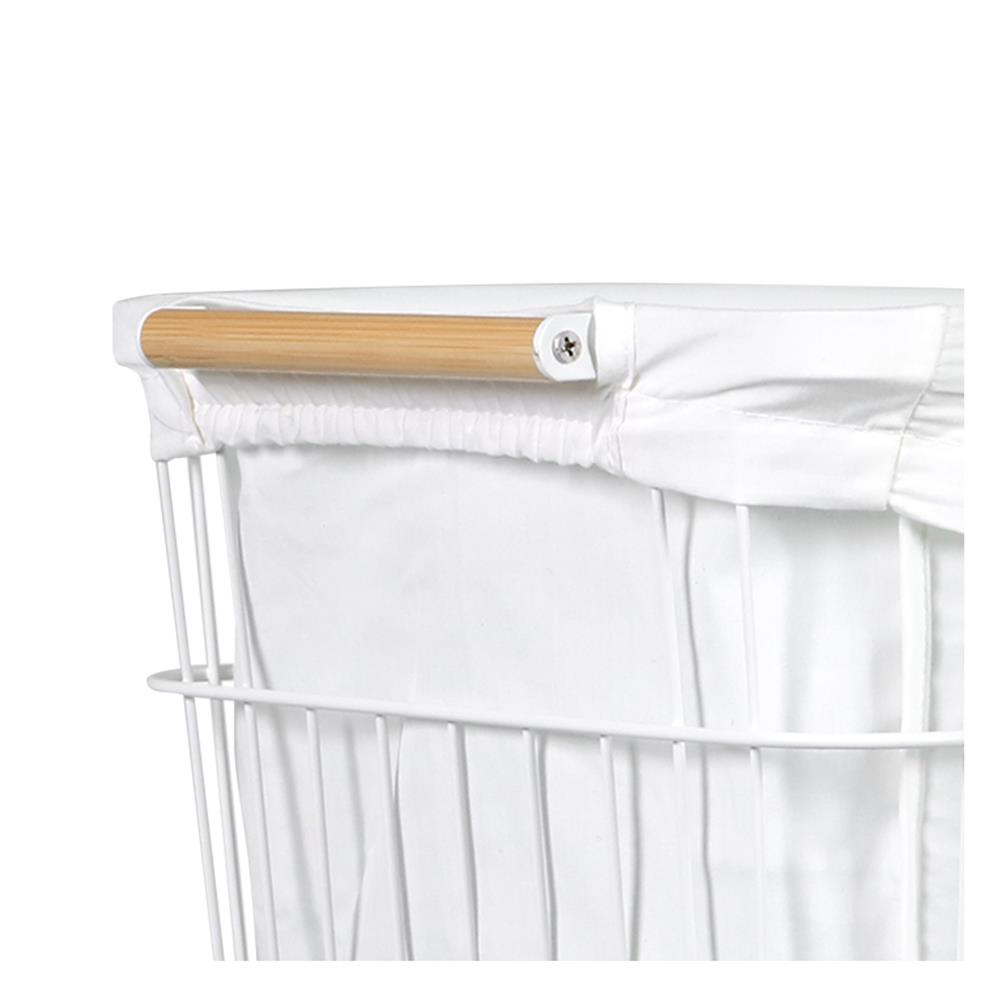 ตะกร้าผ้าเหลี่ยมมีล้อ PLIM KATE สีขาว