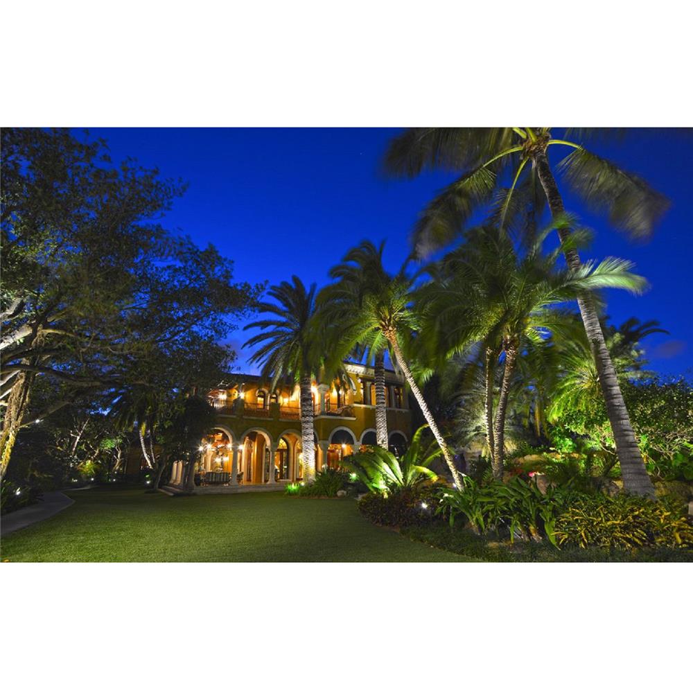 สปอตไลท์ภายนอก LED PANASONIC NYV00058BE1A 200 วัตต์ DAYLIGHT