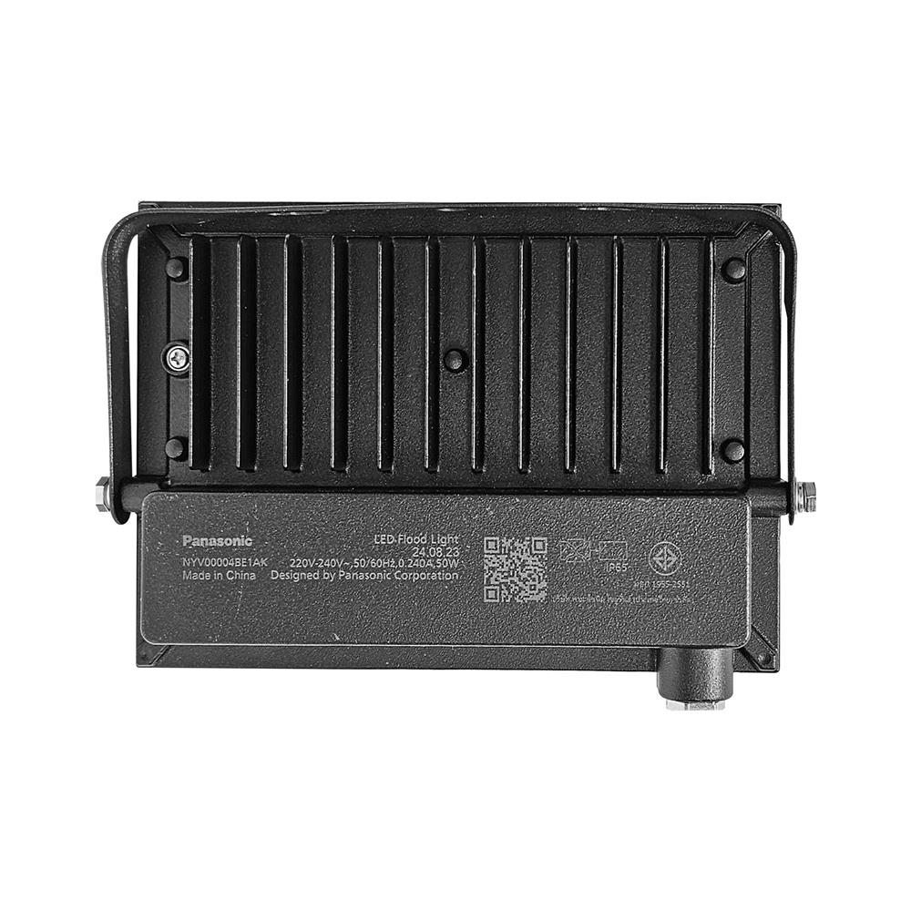 สปอตไลท์ภายนอก LED PANASONIC NYV00004BE1A 50 วัตต์ WARM WHITE