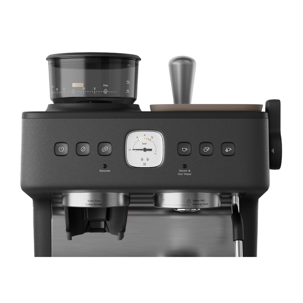 เครื่องชงกาแฟอัตโนมัติ ELECTROLUX E7EC1-600P