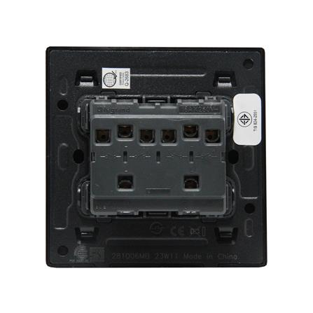 ชุดสวิตช์ 1 ทาง 4 ช่อง BTICINO MALLIA SENSES S281006MB สีดำ_2