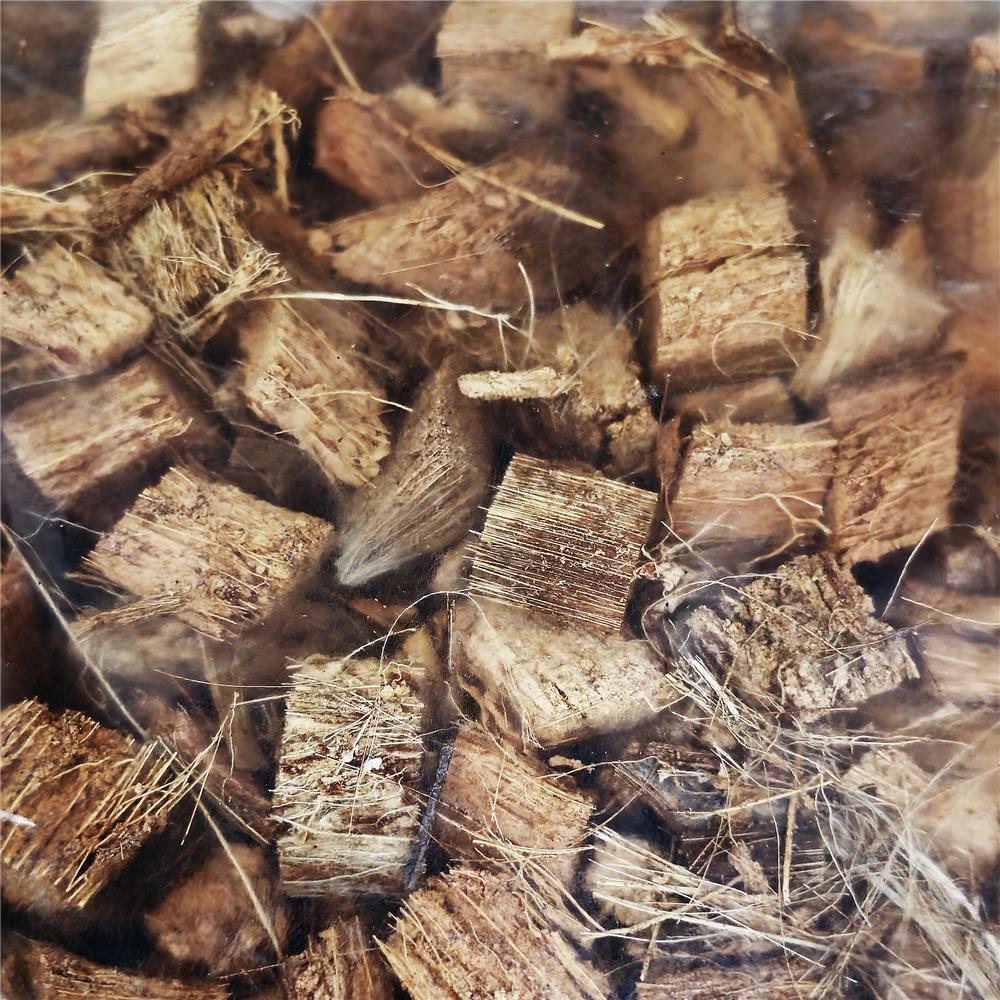 กาบมะพร้าวสับชิ้นใหญ่ SPRING 1 กก.