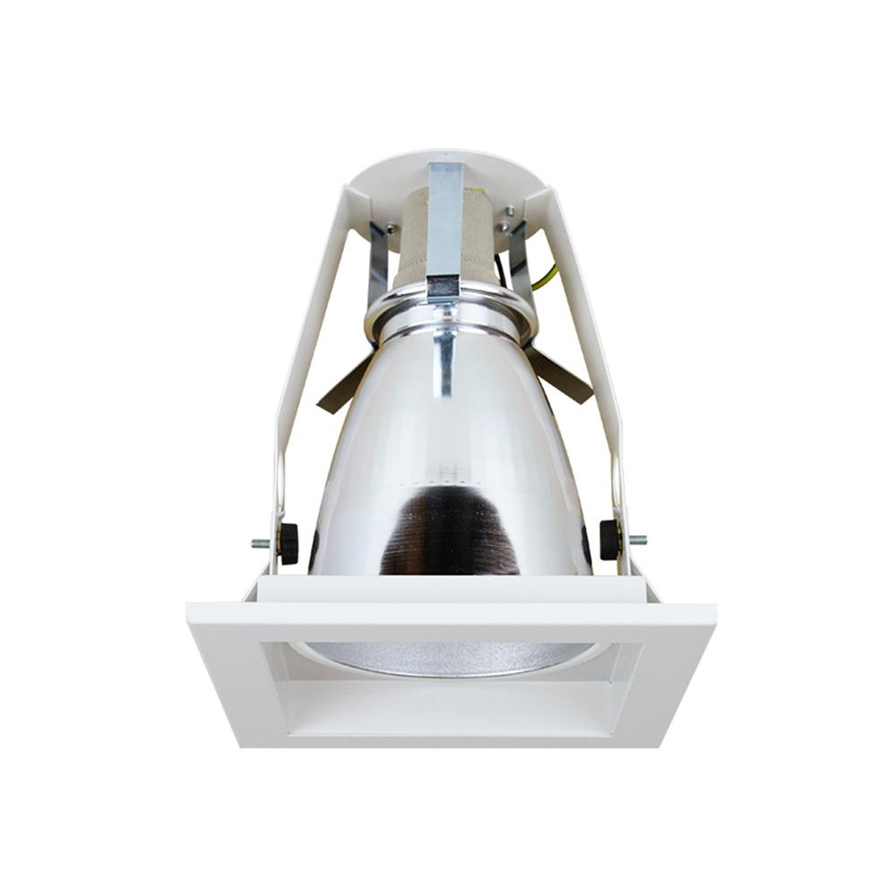 ดาวน์ไลท์ L&E 22-03076 5.3 นิ้ว สีขาว เหลี่ยม