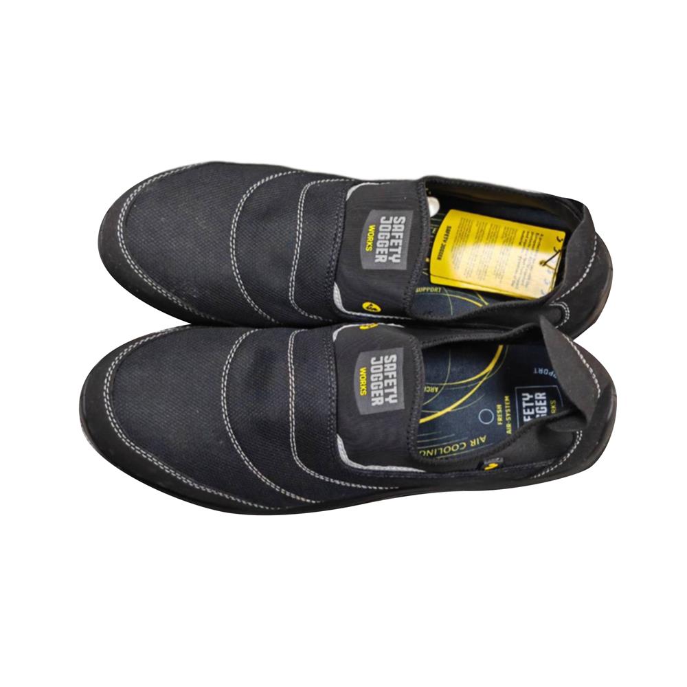 รองเท้านิรภัย SAFETY JOGGER YUKON เบอร์ 43 สีดำ