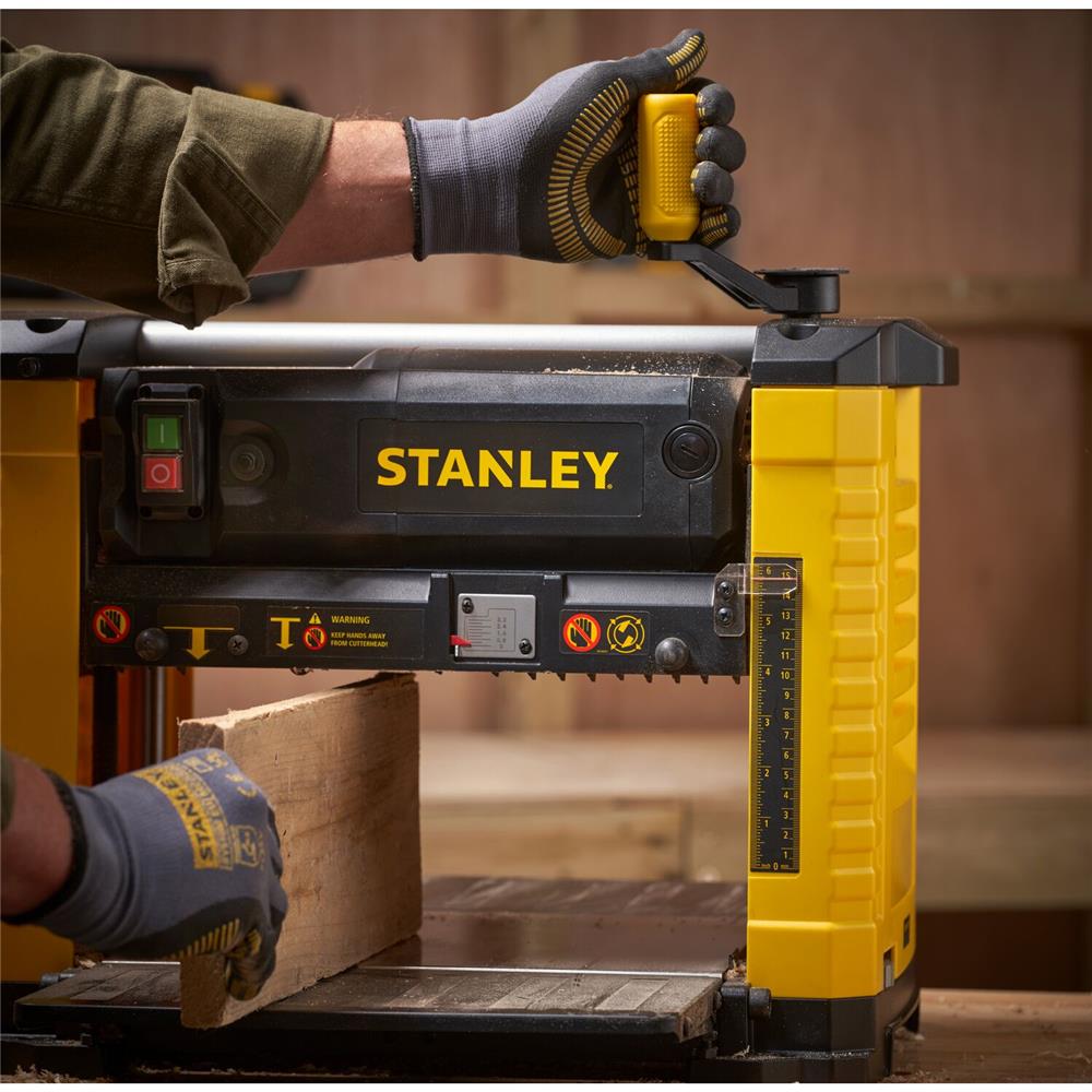 เครื่องรีดไม้ STANLEY STP18-B1 12.5 นิ้ว 1800 วัตต์