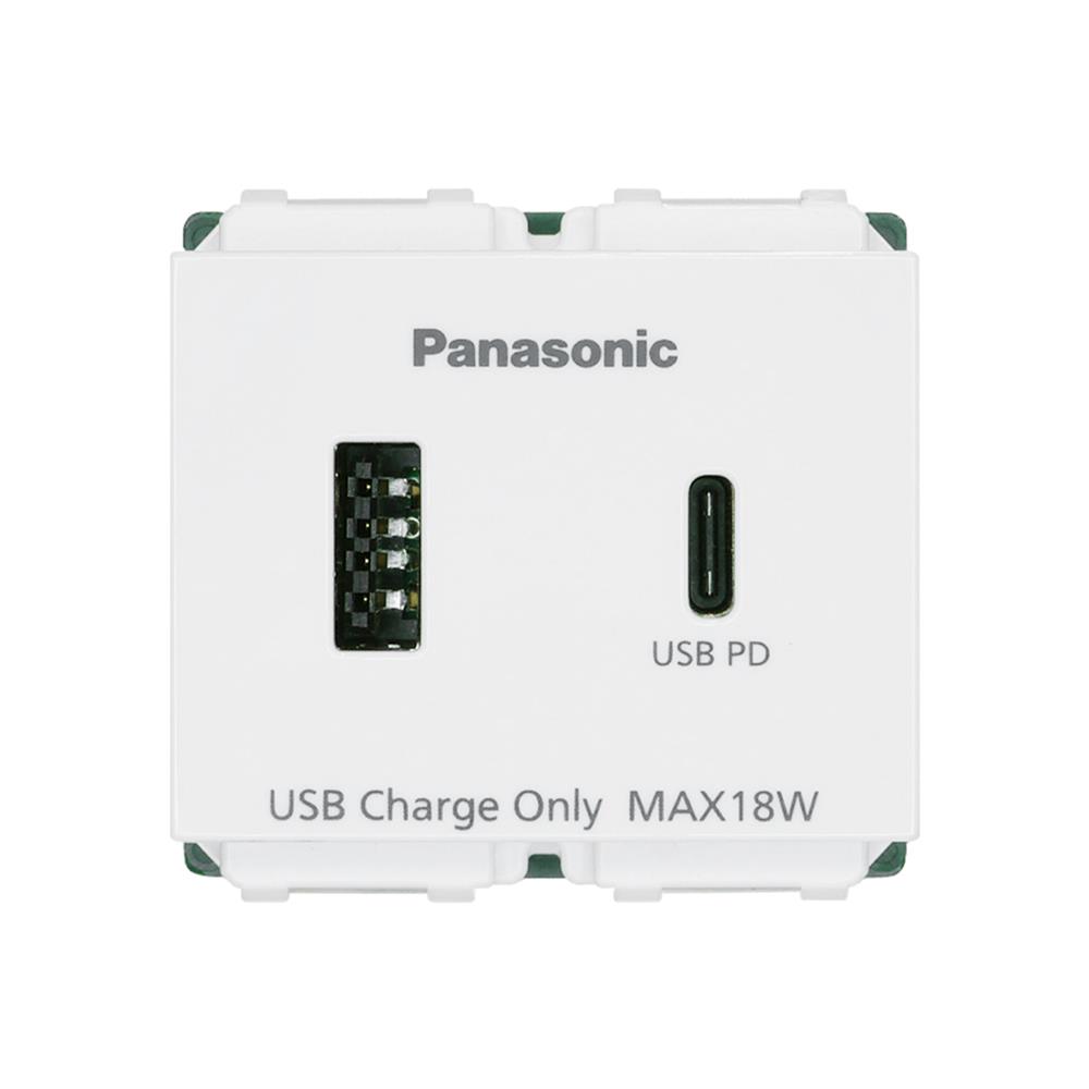 เต้ารับ USB A 1 ช่อง TYPE C 1 ช่อง PANASONIC WEFN 1482-TH 2.0-3.0 แอมป์ สีขาว