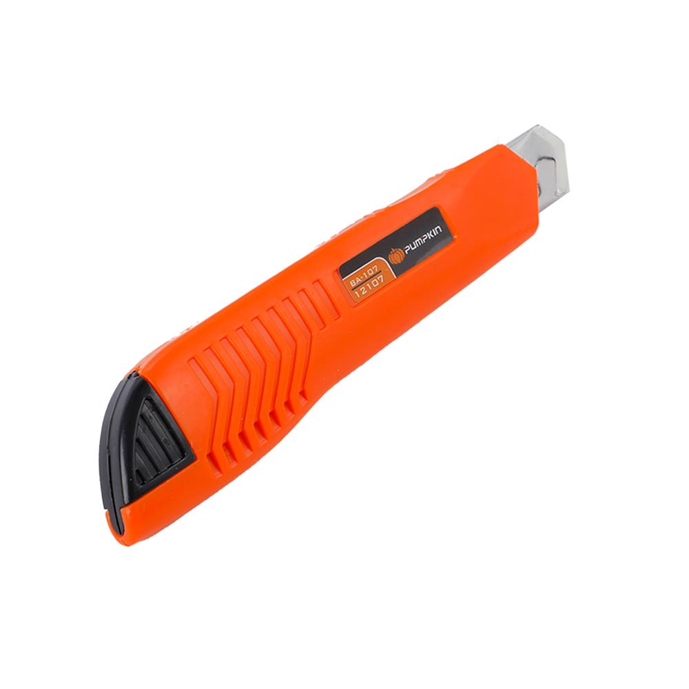 คัตเตอร์ PUMPKIN 12107-BA-107 18 มม.