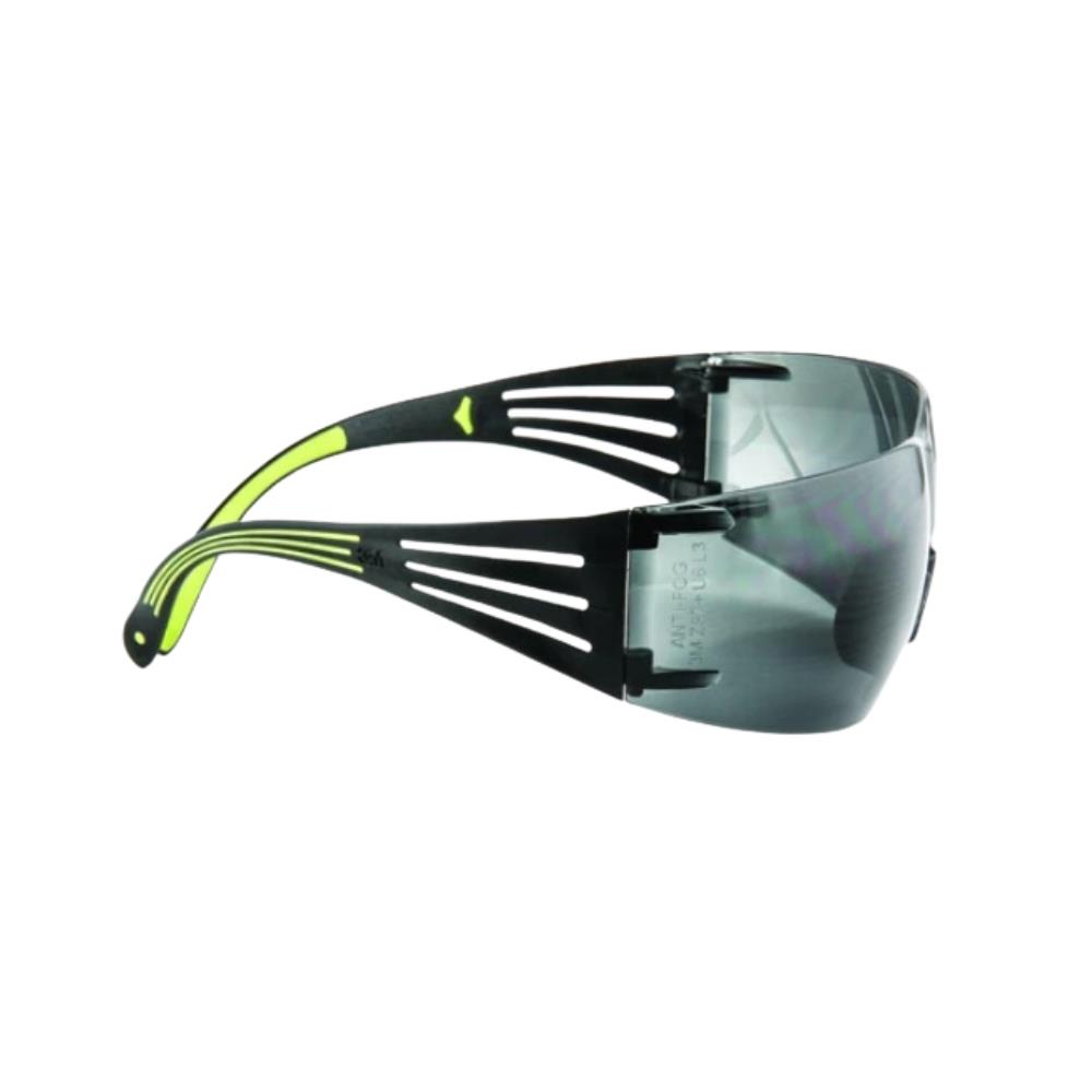 แว่นตานิรภัย 3M SF402AF เลนส์สีดำ