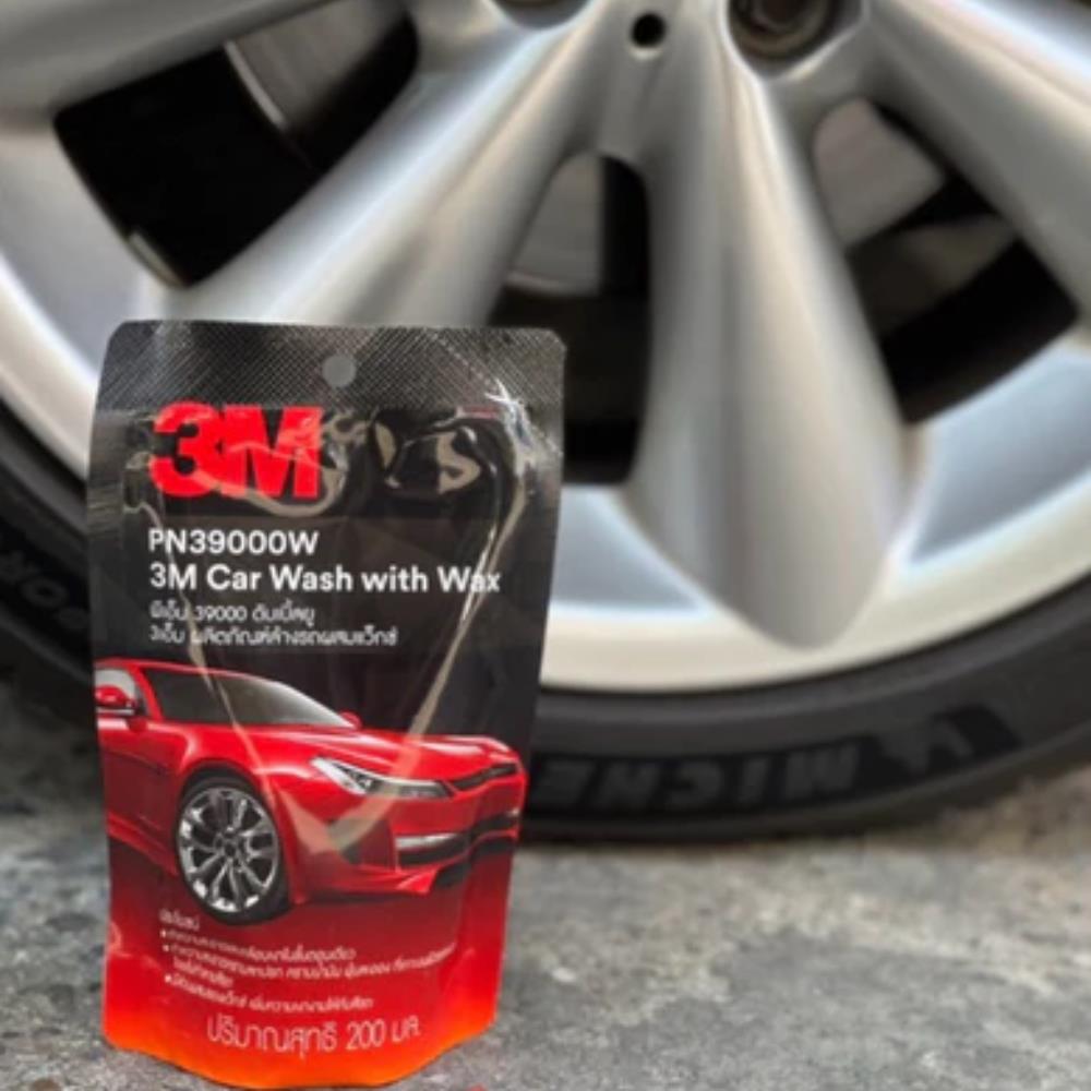 น้ำยาล้างรถยนต์พร้อมเคลือบเงา 3M PN39000W 200 มล.